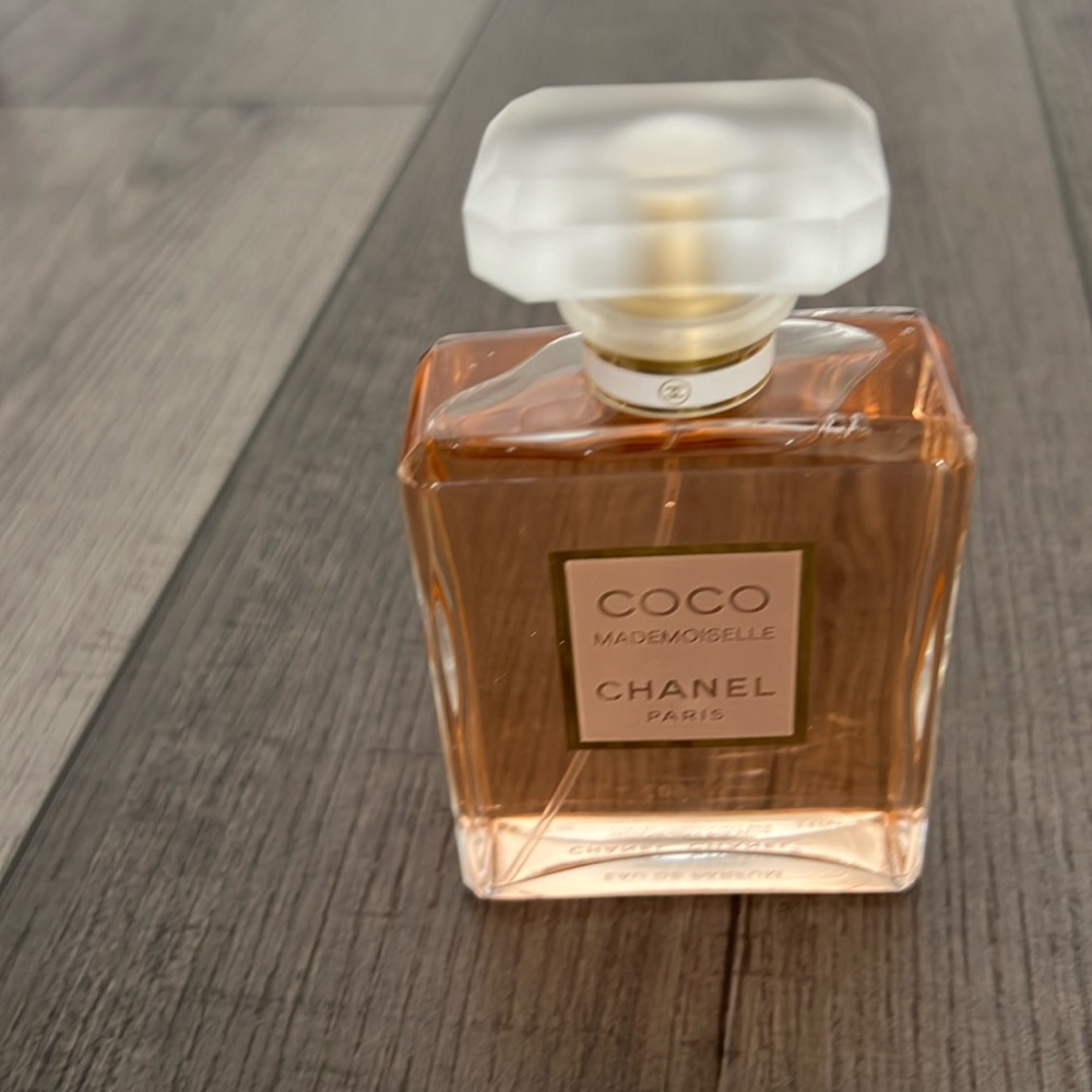 Chanel Coco Mademoiselle perfume